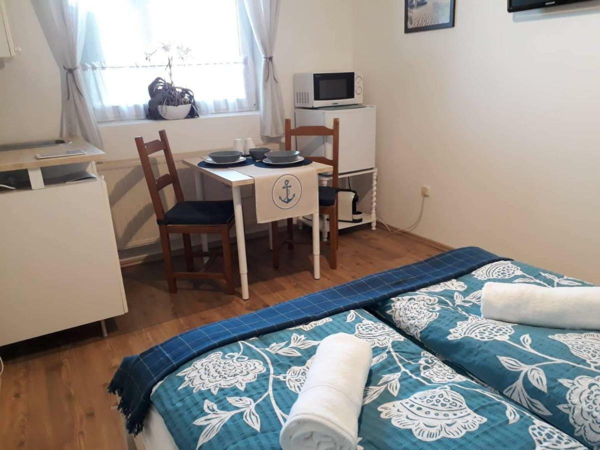 Clara Apartman Keszthely Exterior foto
