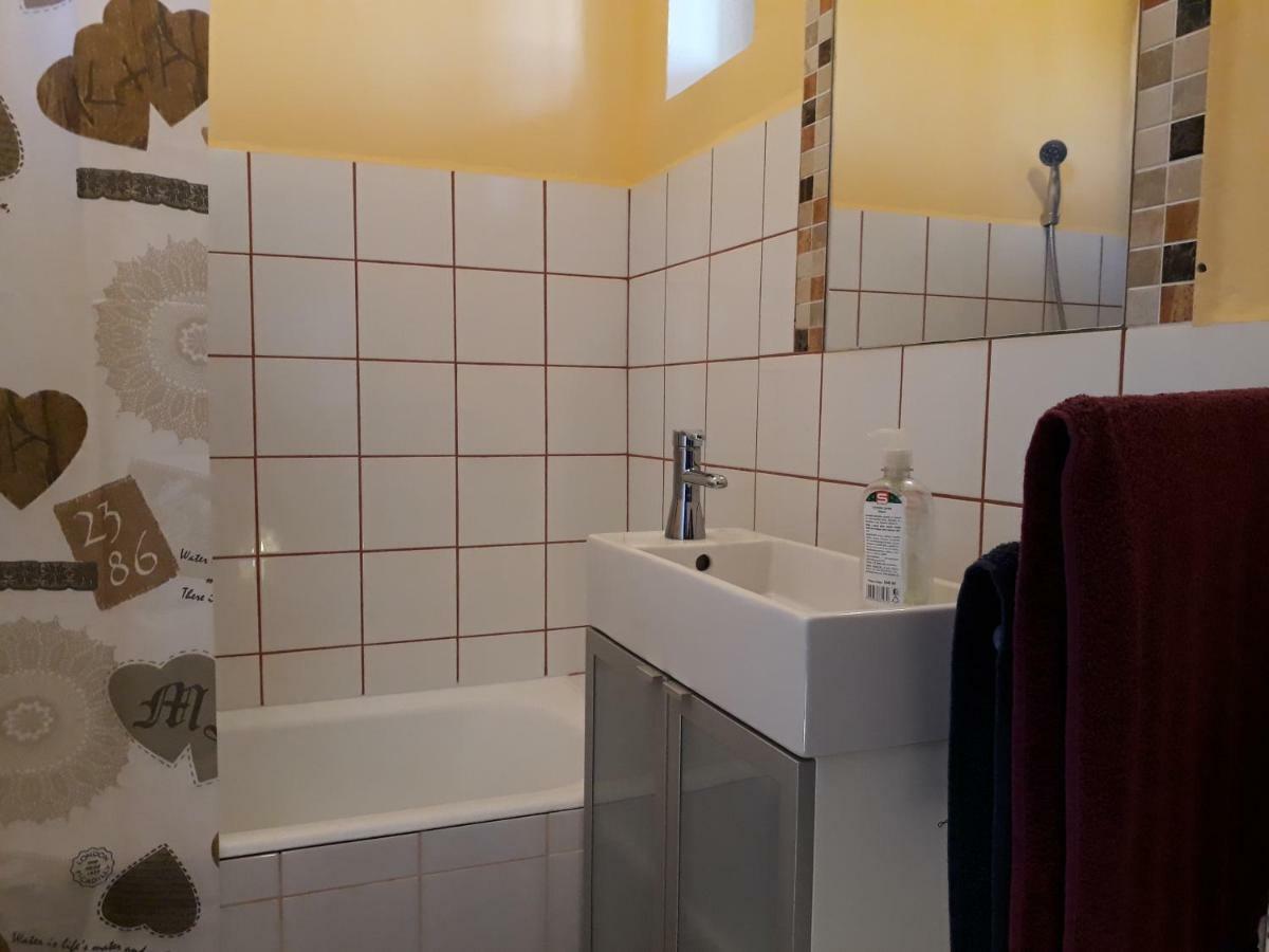 Clara Apartman Keszthely Exterior foto